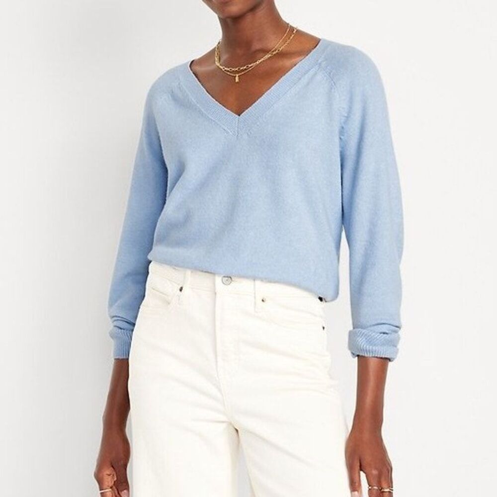 Old Navy SoSoft Loose V-Neck Sweater Sz. L